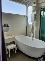 Whitewater (D18), Condominium #503916871